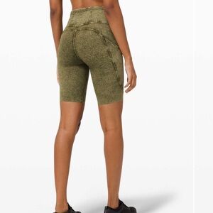 Lululemon Fast and Free Short 10" *Ice Dye Ice Wash Moss Green